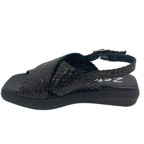 Daryl Sandal