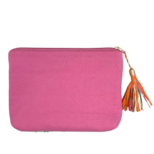 Measuring 23cm x 18cm this little clutch has stripes of knitted raffia in colours of pink, orange, aqua and blue. The back is pink canvas. It has a zip entry finished with a multi coloured raffia tassel.