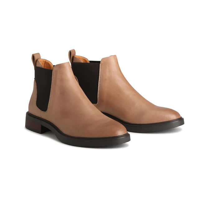 He's a super comfy little elastic sided ankle boot to take you many places. The rounded toe, tab at the rear, soft footbed and sole and supple leather are all we've come to expect from an EOS boot. This light taupe colour way with black elastic and sole is a great neutral in any wardrobe.