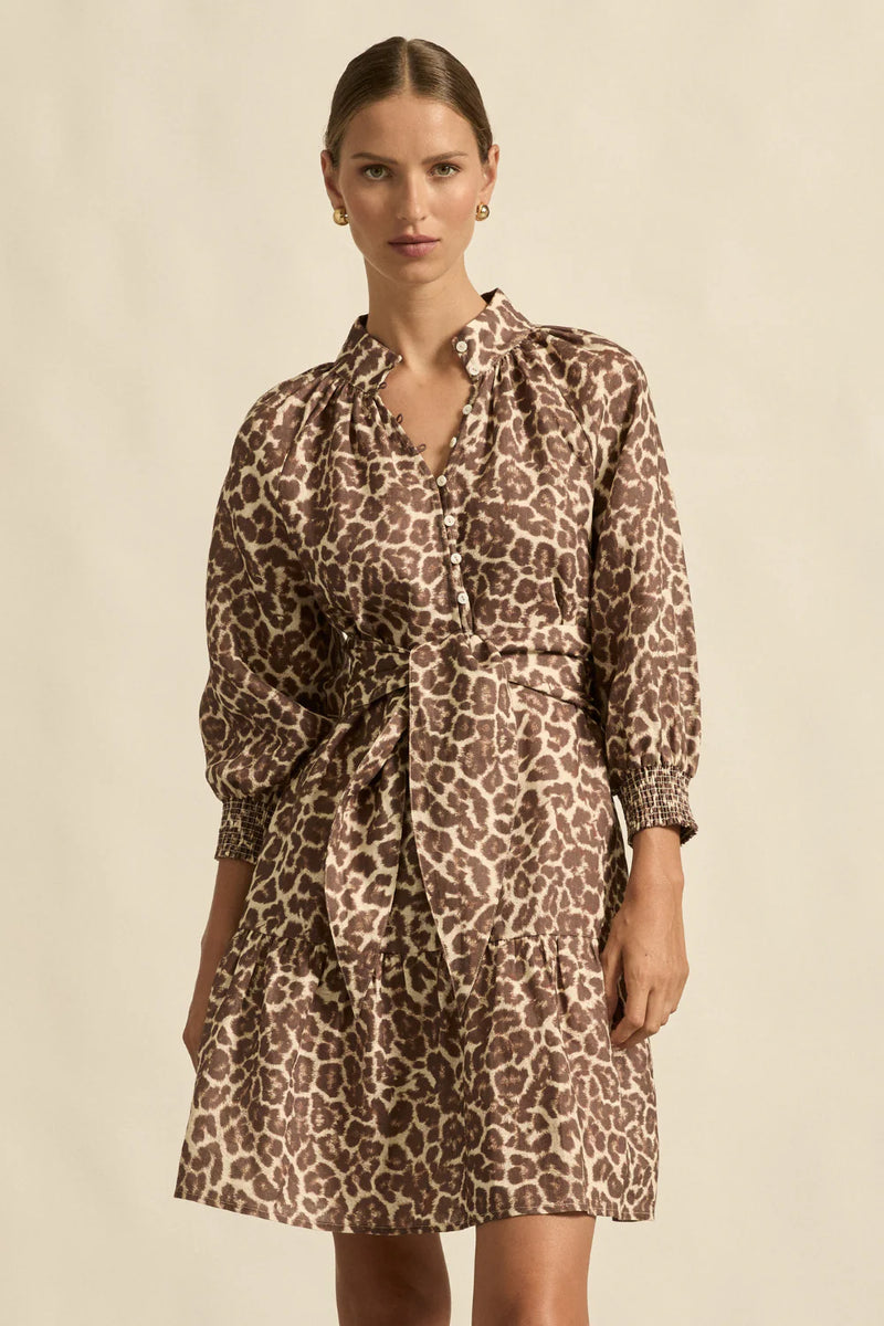 designed for comfort and versatility, it blends feminine form with a fluid feel. crafted in the zk exclusive ocelot print, a neutral take on the classic leopard trend.

100% linen crafted for trans-seasonal wear
high stand collar and soft 3/4 sleeve for balance
elasticated cuffs and shell buttons provide practical detail
off-the-body fit and wide belt for personalised styling
versatile for everyday, travel, or elevated casual