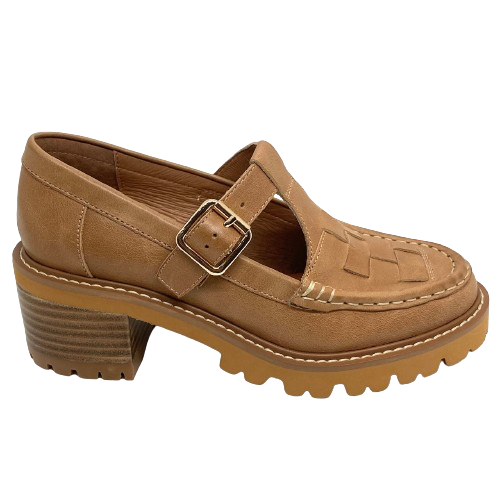 This soft tan t-bar shoe from Top End has a chunky heel and gum sole, woven leather on the front, saddle stitching as well as stitching around the rand and a gold buckle on the instep strap. Perfect with both pants and skirts.