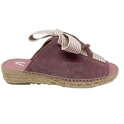 Made in Spain by Juncal Aguirre this suede espadrille slide has an adjustable front made possible by a wide flat lacing over the instep. The leather comes well back on the foot giving good support.