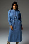 Inspired by vintage denim styles, the Snapshot Dress brings classic tailoring to the forefront with its midi length and self-tie belt. Side splits and a scooped hemline are considered elements. Domed brass buttons, double top-stitching, and a drapey cotton-lyocell blend make it a standout denim piece.