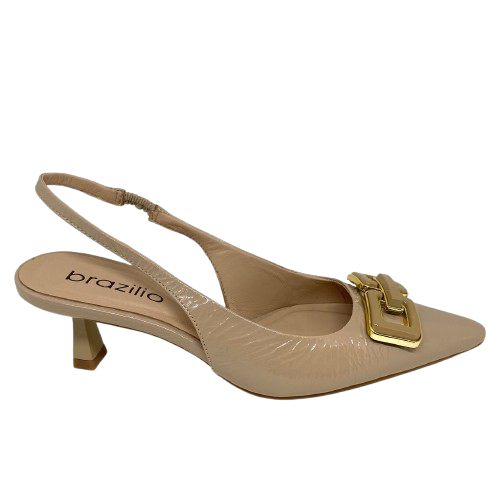 This very stylish pointed sling back in a supple nude patent leather has a very wearable 6cm kitten heel. The heel is made of the same material as the square chain-shaped buckle on the toe of the shoe. Made in Brazil.