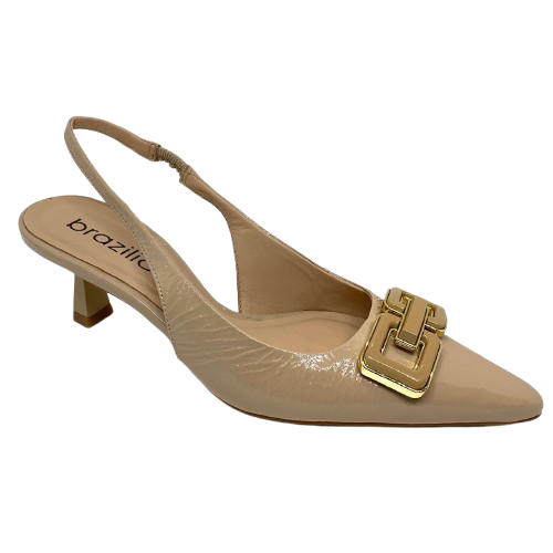 This very stylish pointed sling back in a supple nude patent leather has a very wearable 6cm kitten heel. The heel is made of the same material as the square chain-shaped buckle on the toe of the shoe. Made in Brazil.