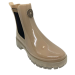 These great little wet weather boots are made from recycled materials using 100% renewable energy. Made by Lemon Jelly in Portugal you'll notice the beautiful lemon aroma as soon as you open the box! The contrast of the black elastic sides is aesthetically pleasing against the shiny Dusty Nude colouring of the boot and translucent chunky sole,
