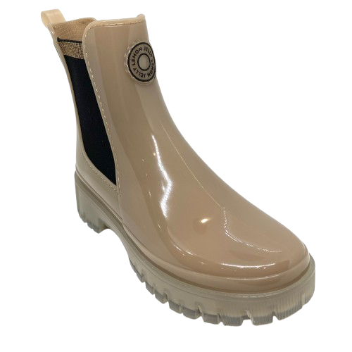 These great little wet weather boots are made from recycled materials using 100% renewable energy. Made by Lemon Jelly in Portugal you'll notice the beautiful lemon aroma as soon as you open the box! The contrast of the black elastic sides is aesthetically pleasing against the shiny Dusty Nude colouring of the boot and translucent chunky sole,