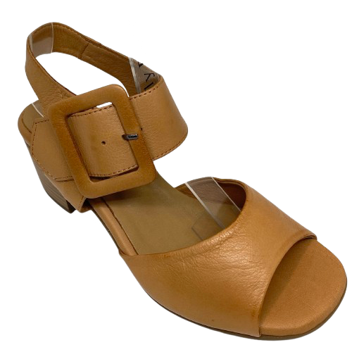 This beautifully soft sandal is made from a soft supple tan (coconut) leather, has a chunky stacked leather 6cm heel and offers plenty of support across the toes as well as across the instep with its wide buckled strap. This robust little sandal would work well as an elevated casual addition to your wardrobe or as an every day or work shoe. Made by Rilasarre.