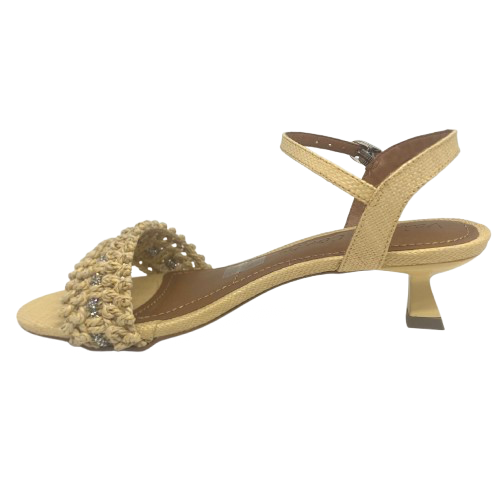 This pretty little sandal is made in a butter coloured "crocheted" raffia which has a comfortable width strap across the toes that features a tiny row of diamontes woven across it. The Y back provides good support and the 5cm kitten heel offers a dressed look while being a comfortable height. Made in Brazil.