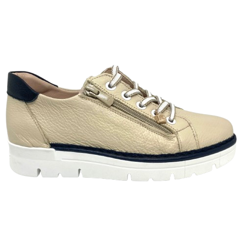 Super comfortable and gorgeous! These sleek leather sneakers are made in Spain, have an easy access zip entry and are versatile combination of colours and pattern. Wear them with your dress, skirt, pants or shorts and you'll look fabulous season after season&nbsp;