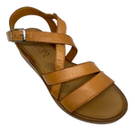 An everyday little tan sandal that will soon become a favourite go to. Made on a low wedge with a cushioned sole by Rilasarre.