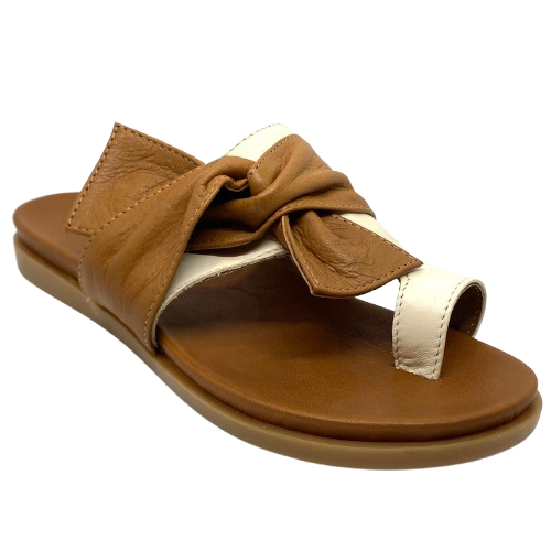 ou'll be destined for comfort in these moulded sole thongs. A soft leather upper in tan will have you happily slipping into these every day.