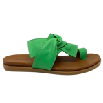 ou'll be destined for comfort in these moulded sole thongs. A soft leather upper in tan will have you happily slipping into these every day.
