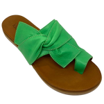 ou'll be destined for comfort in these moulded sole thongs. A soft leather upper in tan will have you happily slipping into these every day.