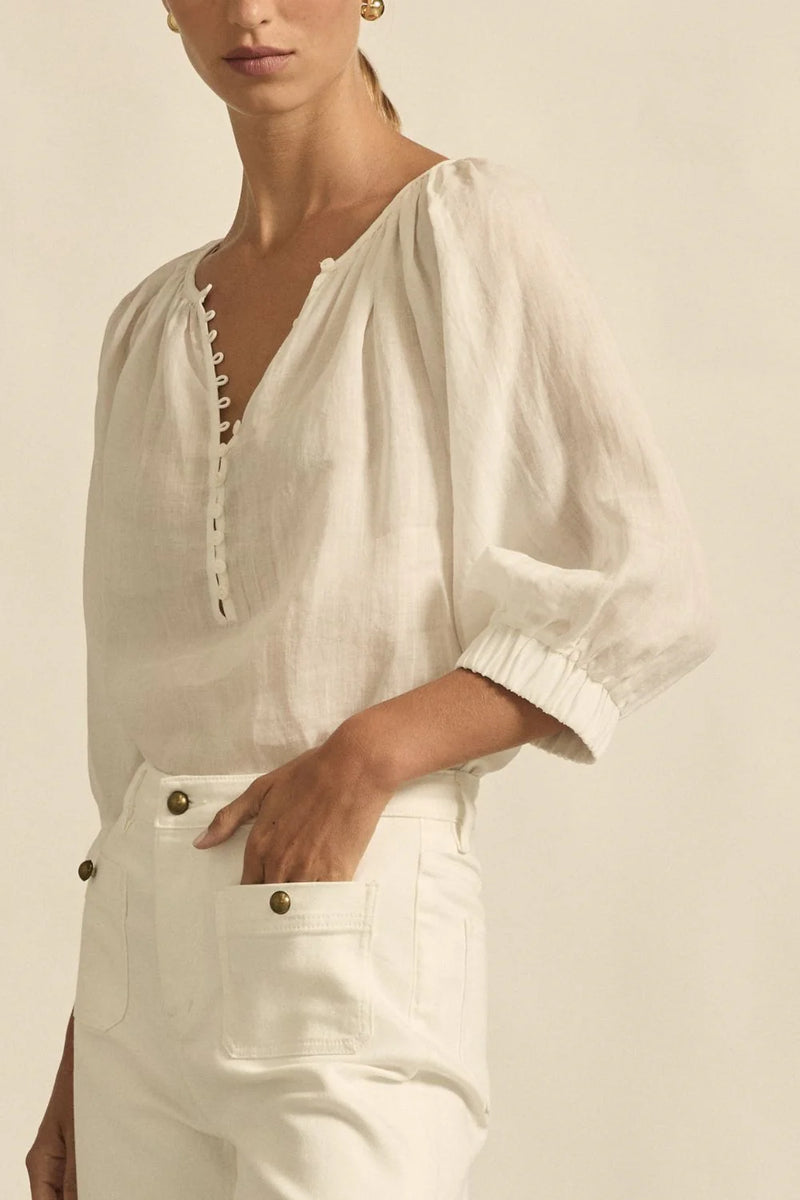 easy yet considered, the tranquil top is a relaxed staple designed for daily wear.

100% ramie
gathered neckline with delicate shell buttons
off-the-body fit offers versatility and ease
raglan sleeve with elastic cuff for styling flexibility
ideal for casual layering and warm weather