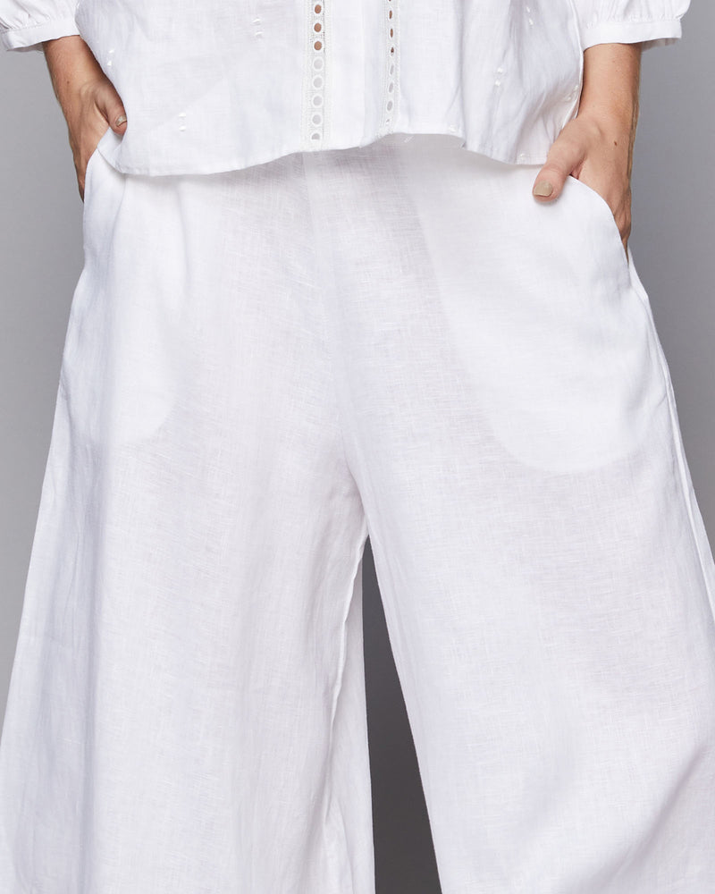 wide leg pant with flat front waist band, porcelain