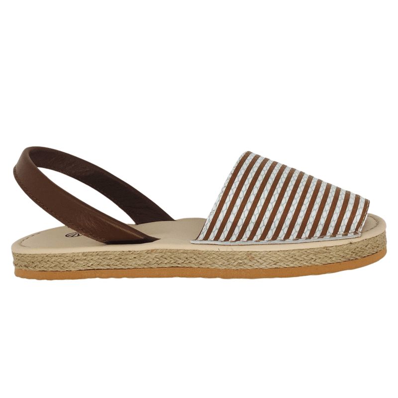 A classic style with a difference. Snake skin print striped leather and tan leather sling back, rope flat wedge and tan rubber sole make this a great go anywhere sandal. Colour tan stripe.