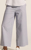 The Clarity pant is a fantastic wardrobe basic, the perfect building block for your spring wardrobe. Angled side pockets, a fitted waistband and a cropped wide leg ensure a neat and flattering fit. The lightly elasticated fabric creates a comfortable yet classic piece. Wear yours with a feminine top for a clean, contemporary spring look. Fitted waist with zip and button closure, angled side pockets, cropped wide leg, relaxed and on-trend the perfect building block for spring dressing.